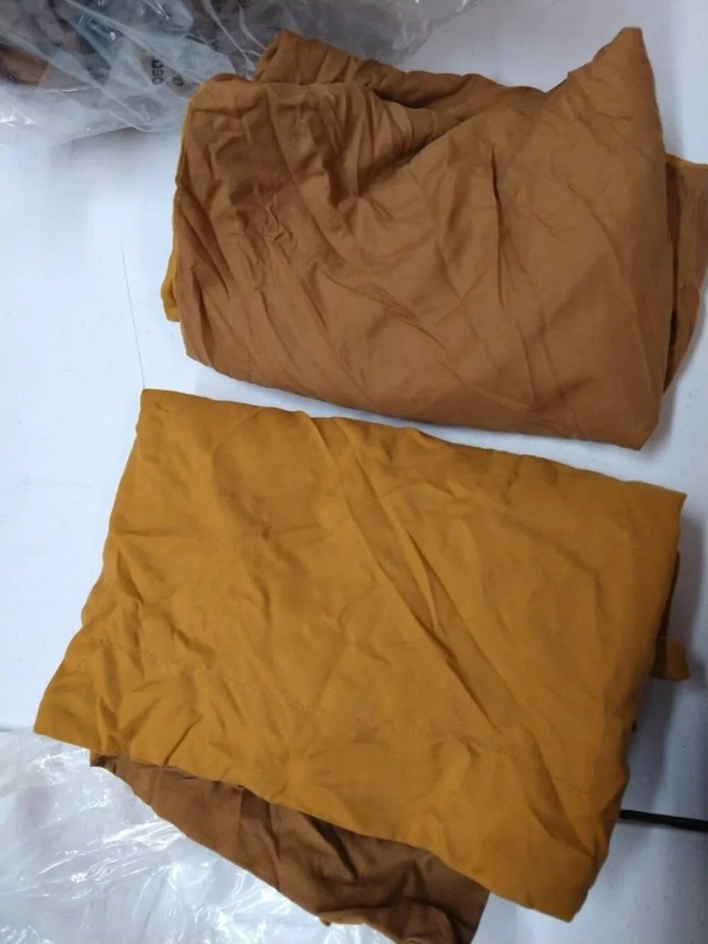 HIG 3-Piece All Season Mustard Yellow Down Alternative Comforter Set For King